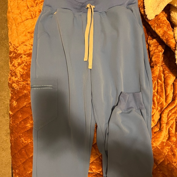 FIGS High Waisted Joggers Ciel Blue - Picture 3 of 3